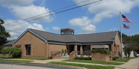 Exterior Picture of the Manchester Public Library